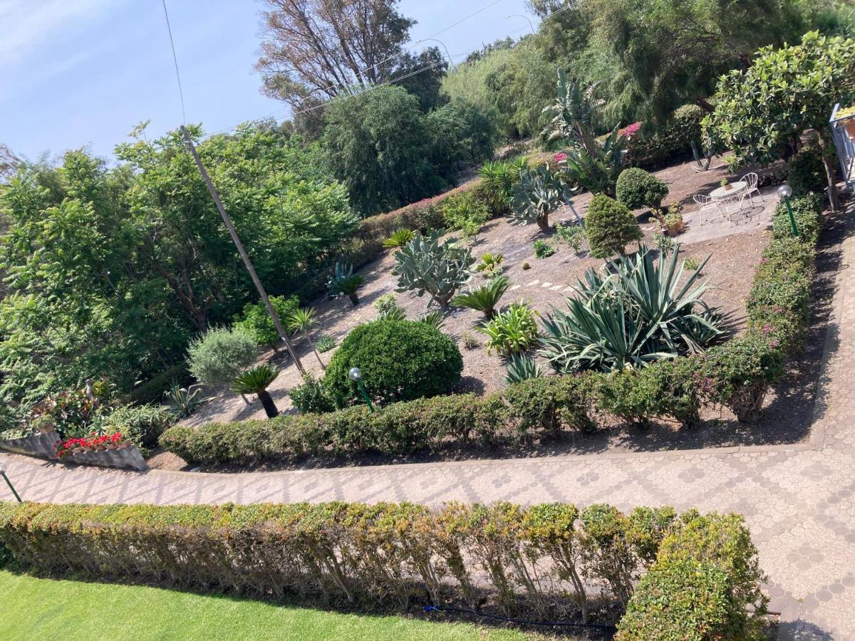 מסקלי Villa Con Piscina Esclusiva Vista Etna מראה חיצוני תמונה