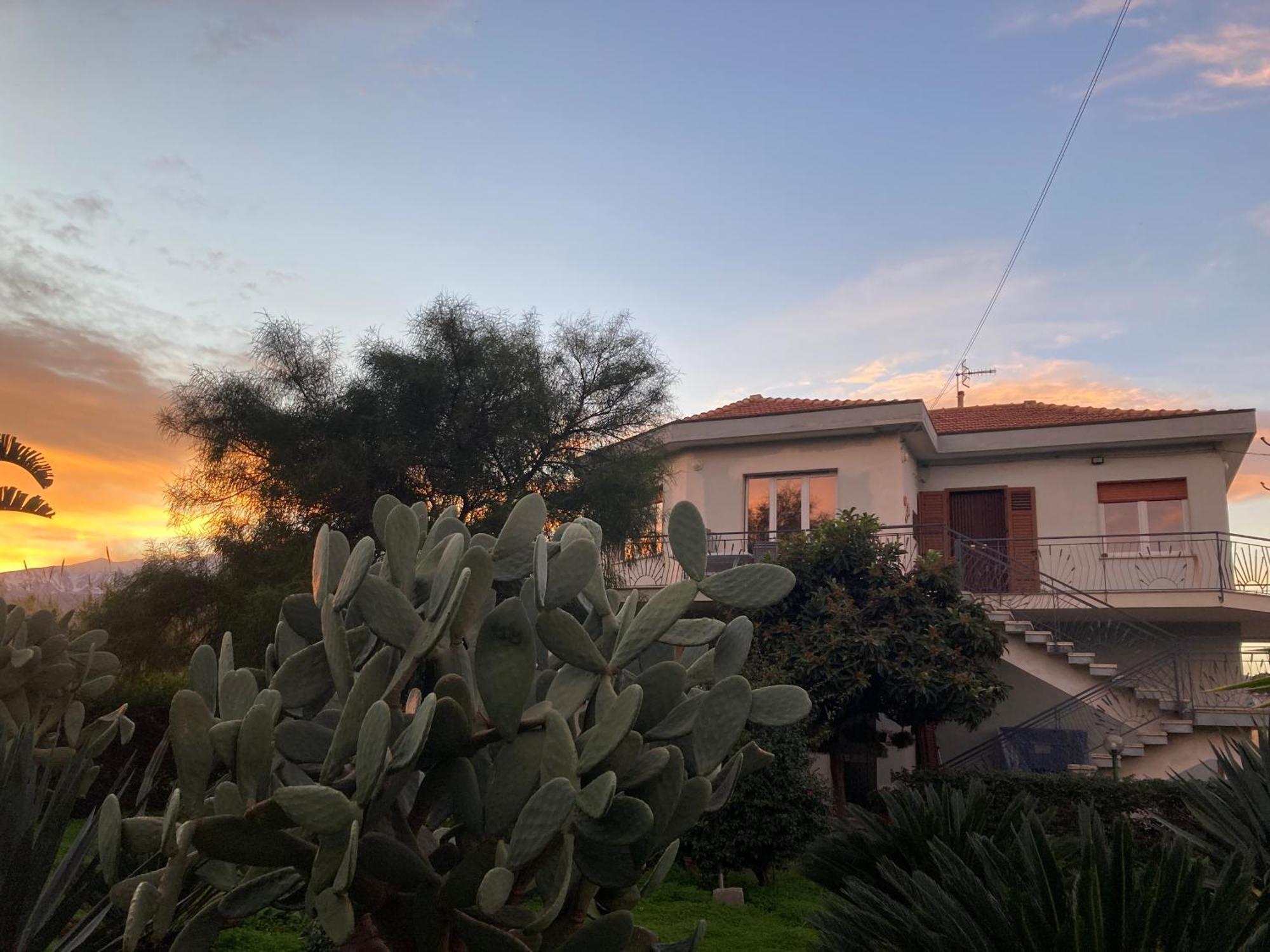 מסקלי Villa Con Piscina Esclusiva Vista Etna מראה חיצוני תמונה