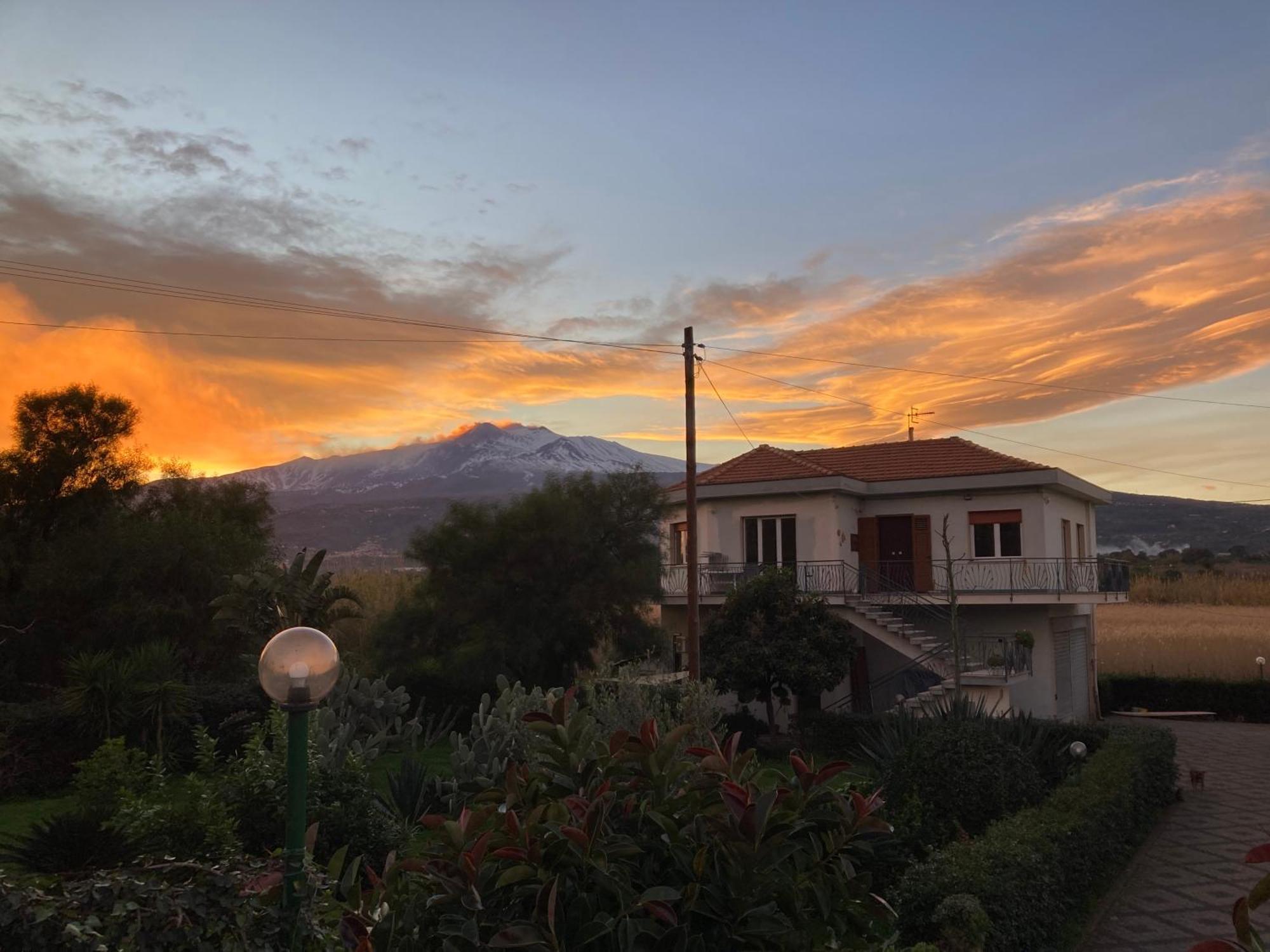 מסקלי Villa Con Piscina Esclusiva Vista Etna מראה חיצוני תמונה